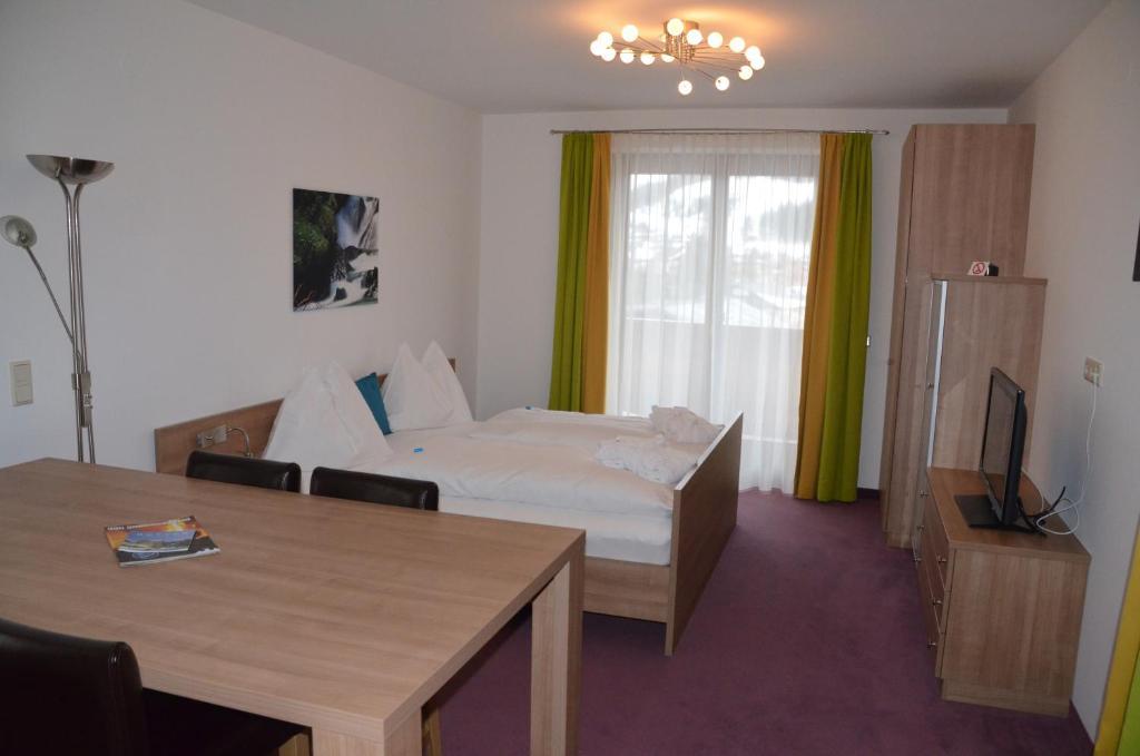Aparthotel Hutter GmbhKatschberghöhe エクステリア 写真